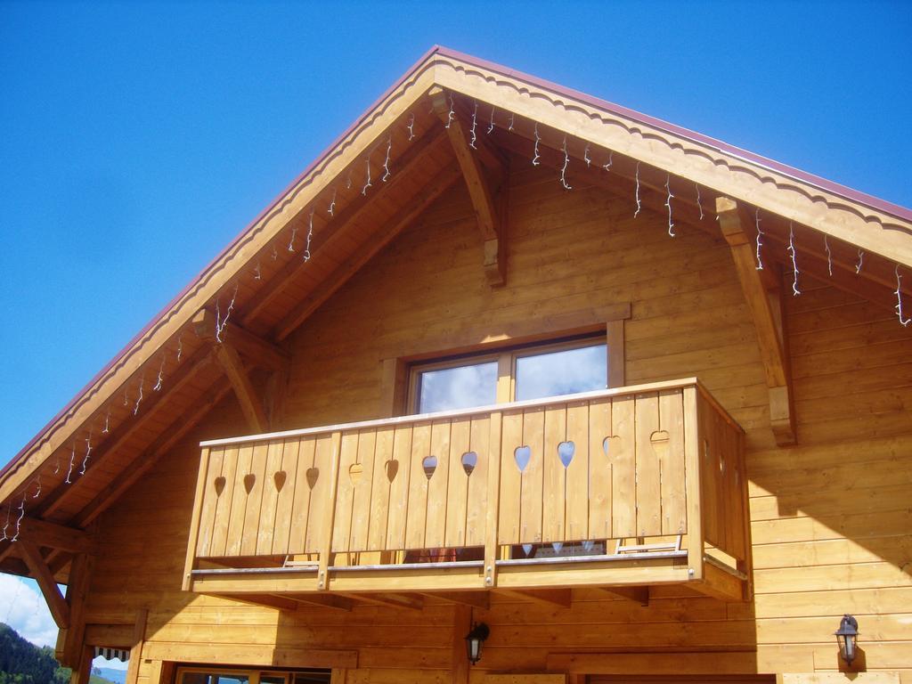 Gite Au Coeur Du Chalet En Belledonne Vers Prapoutel Les 7 Laux Sainte-Agnes  Room photo